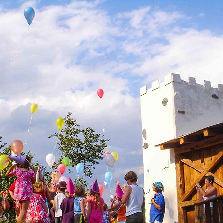 Smileys Kinderhotel Trebesing Luaran gambar
