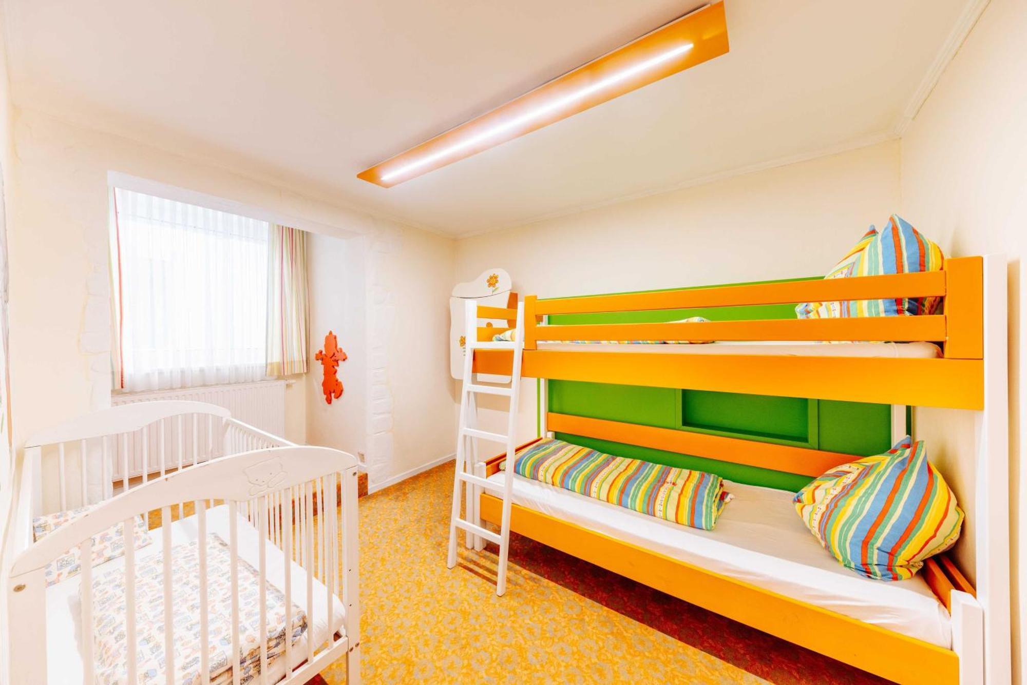 Smileys Kinderhotel Trebesing Luaran gambar