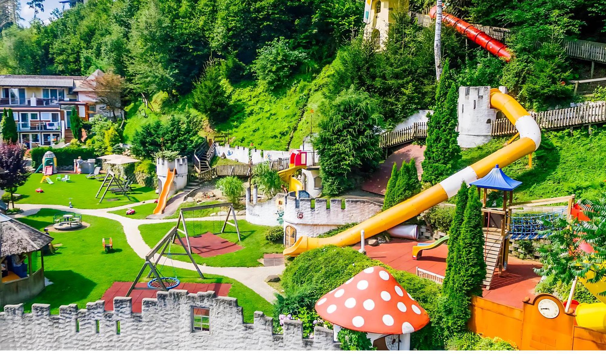 Smileys Kinderhotel Trebesing Luaran gambar